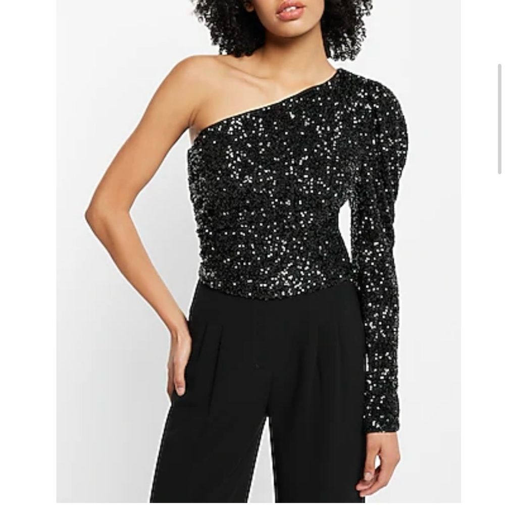 Express Sequin One Puff Shoulder Top